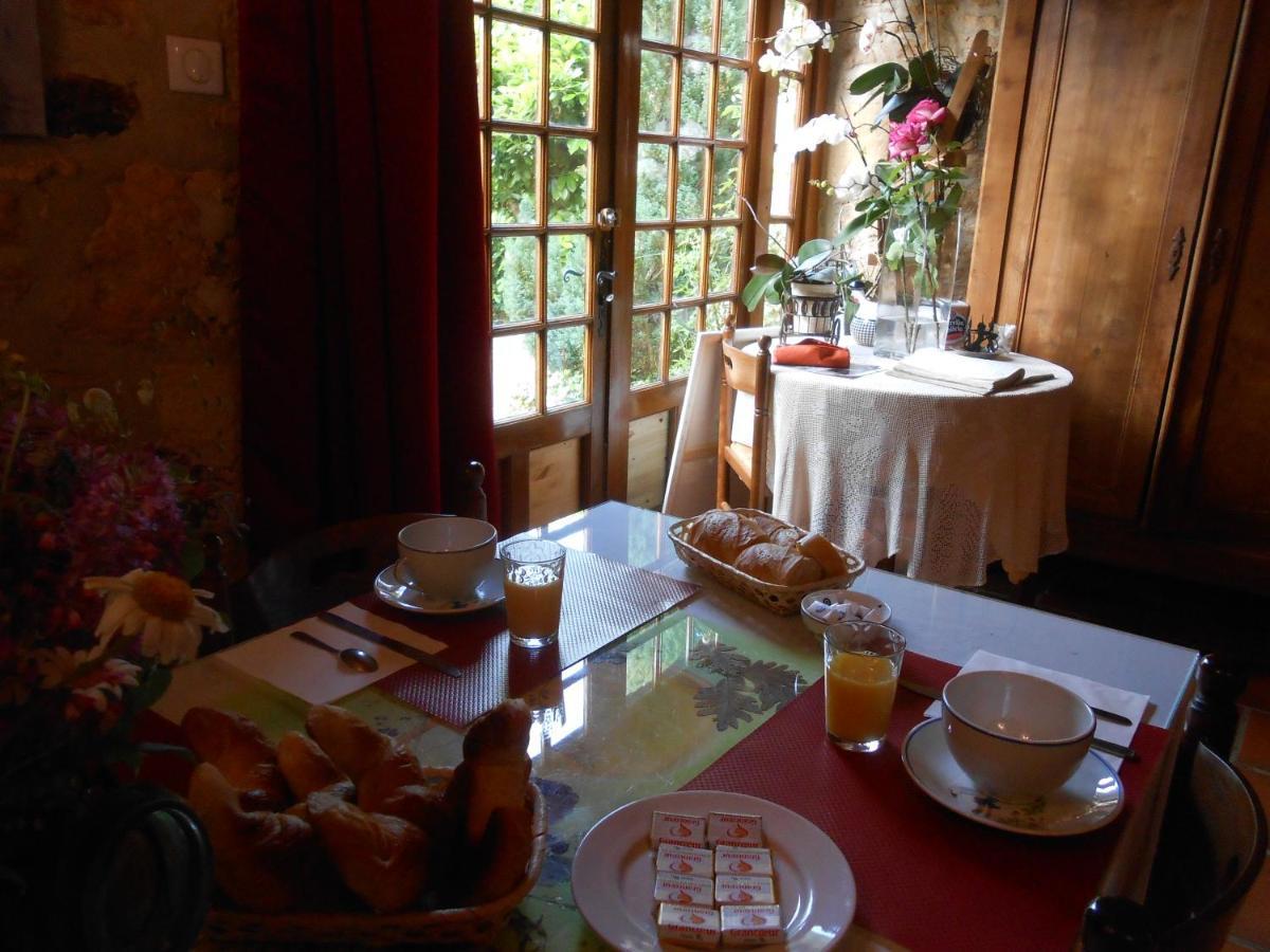Chambres D'Hotes Le Roussel Le Buisson-de-Cadouin Kültér fotó